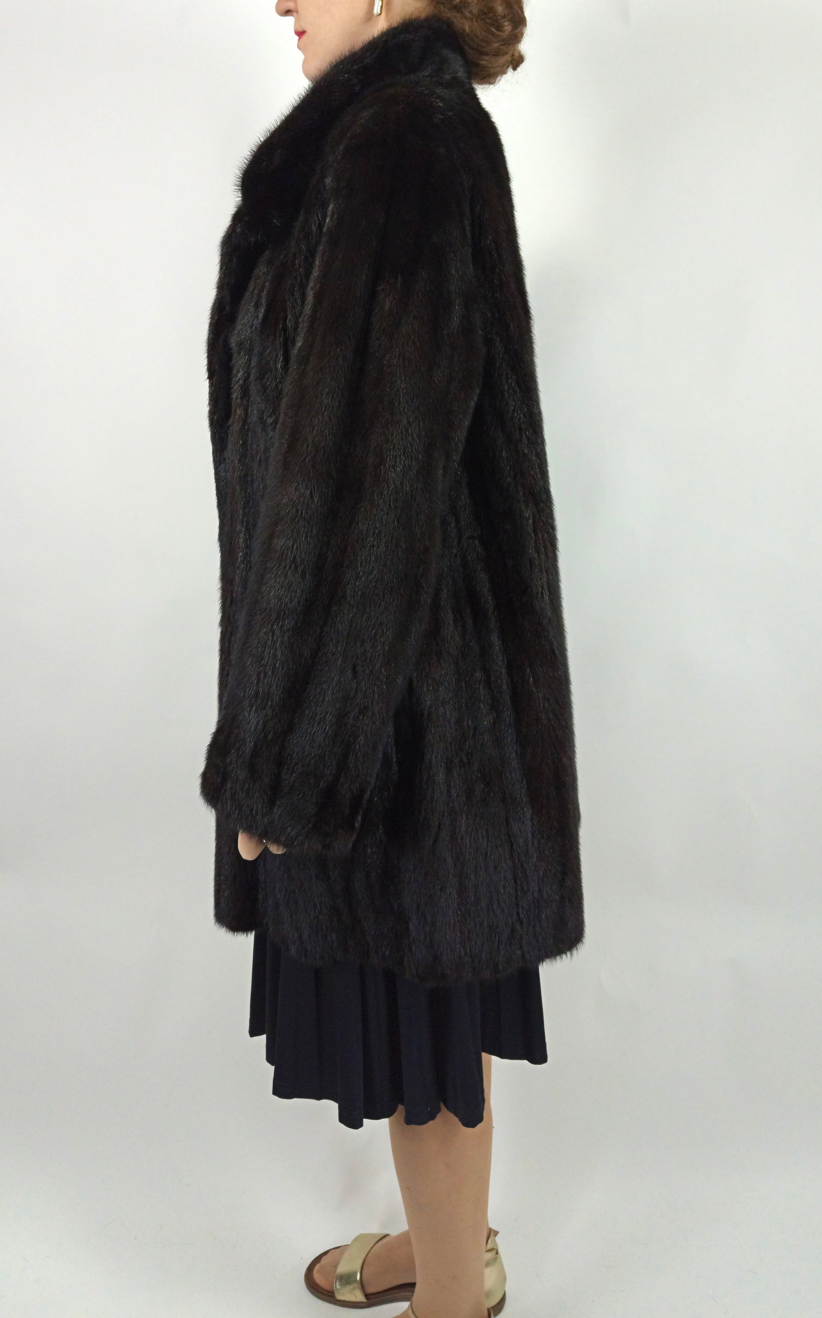 MAHOGANY MINK FUR COAT EU: XXL ; US: 24 - 3