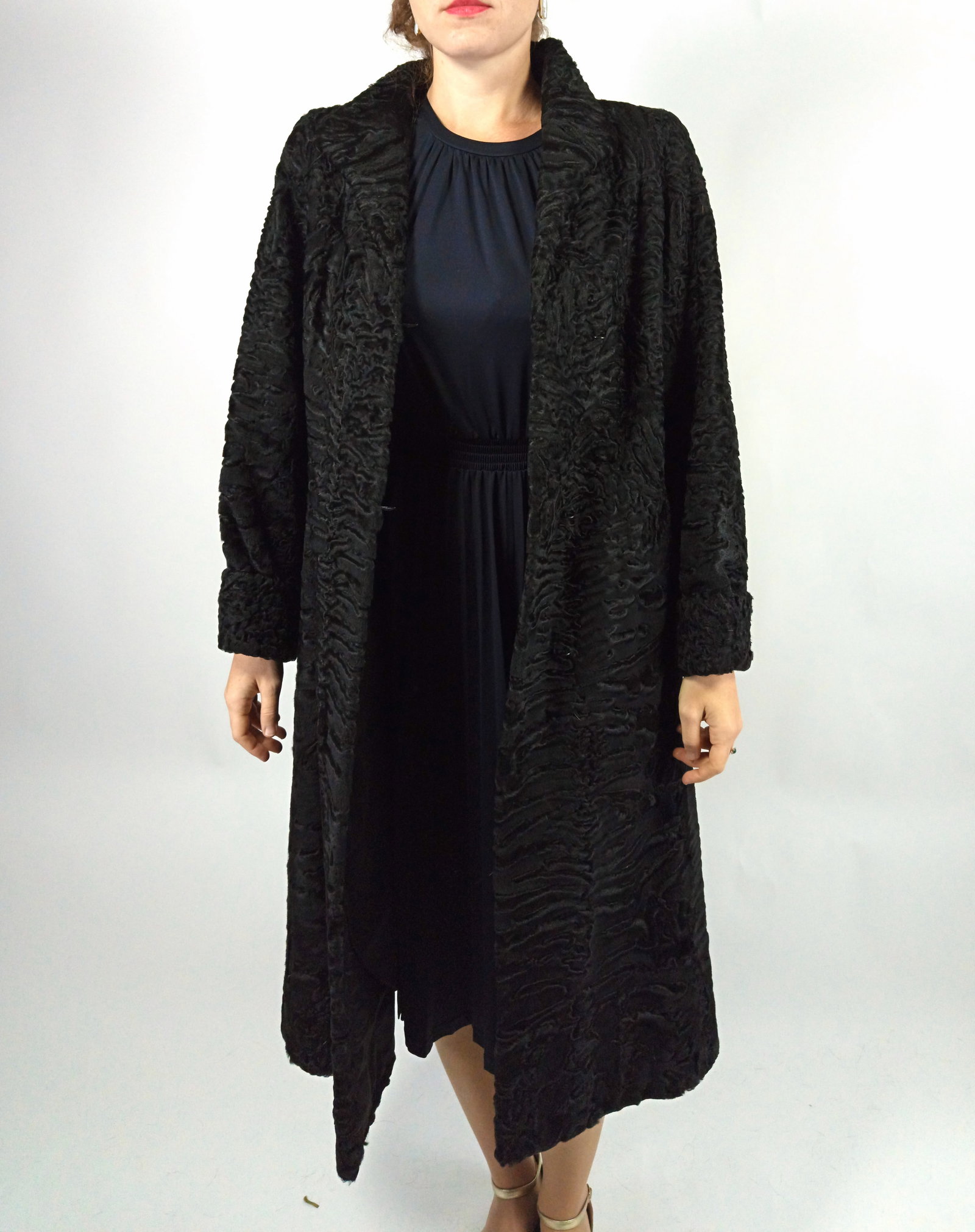 BLACK PERSIAN LAMB FUR COAT EU: XL ; US: 20 - 2