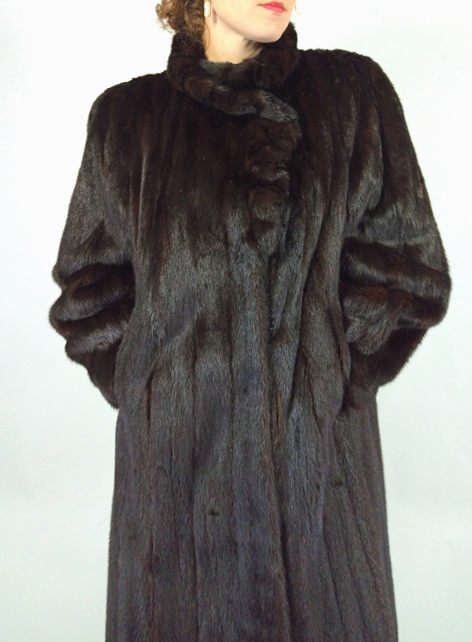LONG BROWN MINK FUR COAT EU: XL ; US: 20 - 12