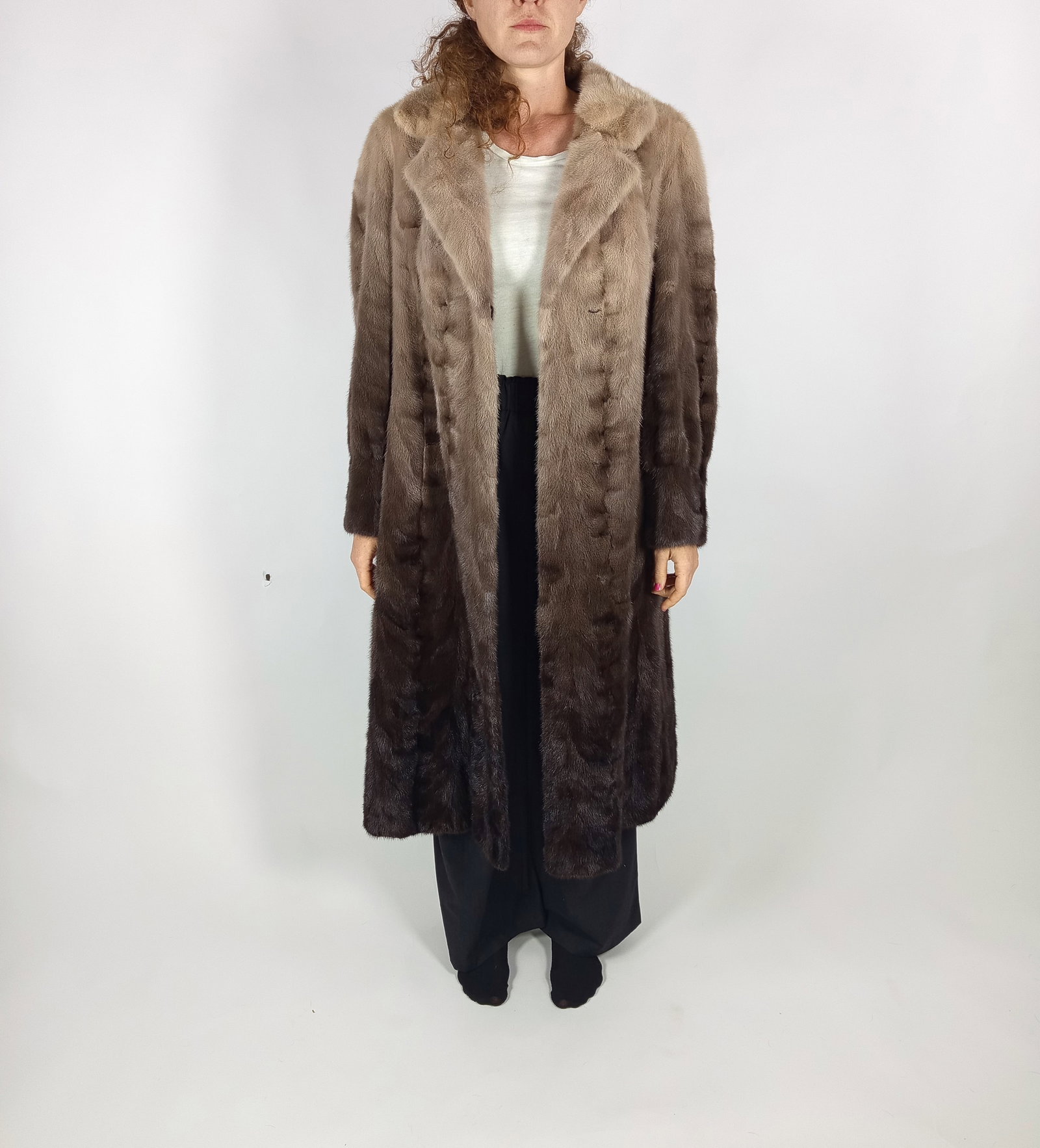 GREY DEGRADE MINK FUR COAT EU: XL ; US: 18 - 3