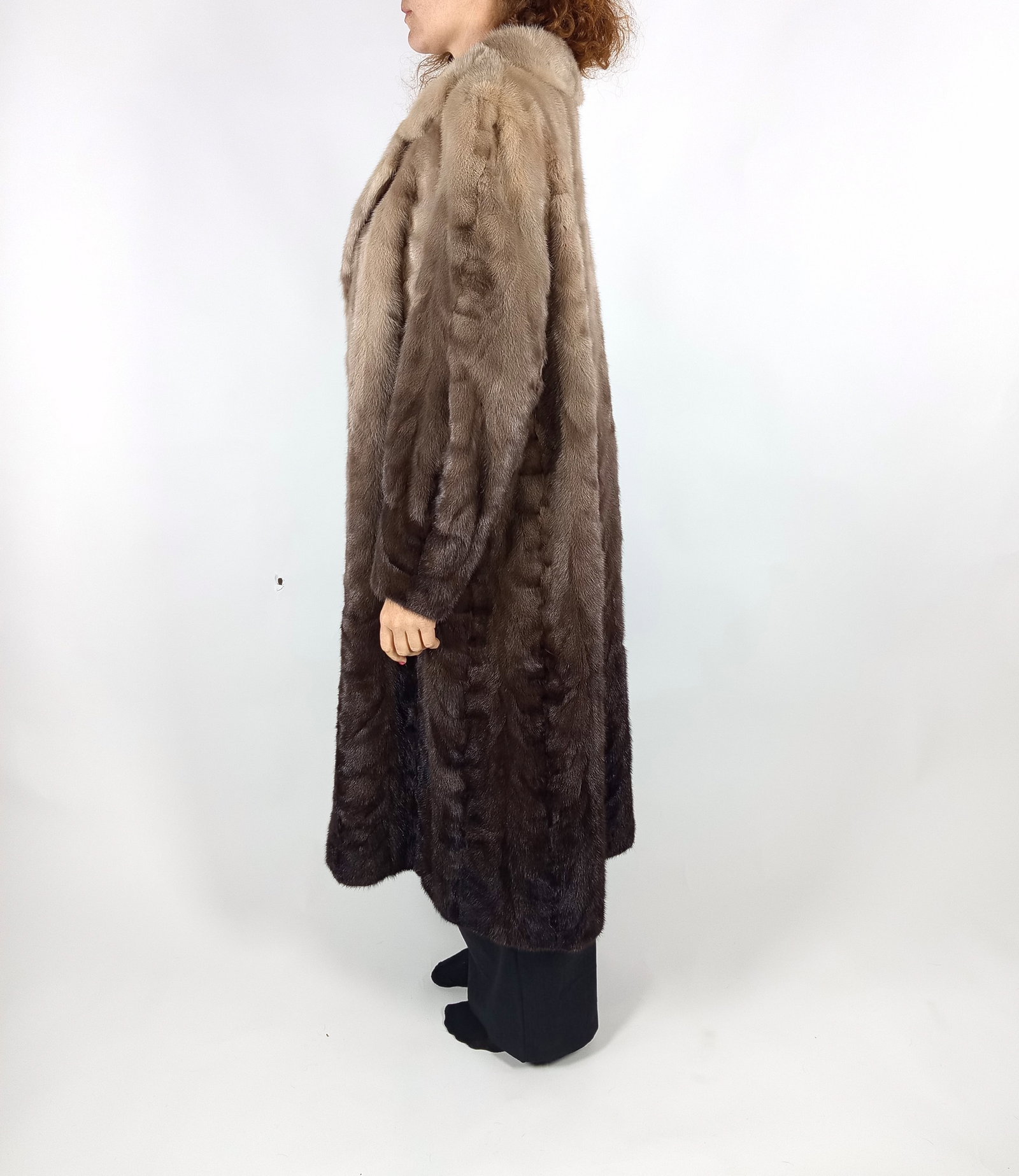 GREY DEGRADE MINK FUR COAT EU: XL ; US: 18 - 4