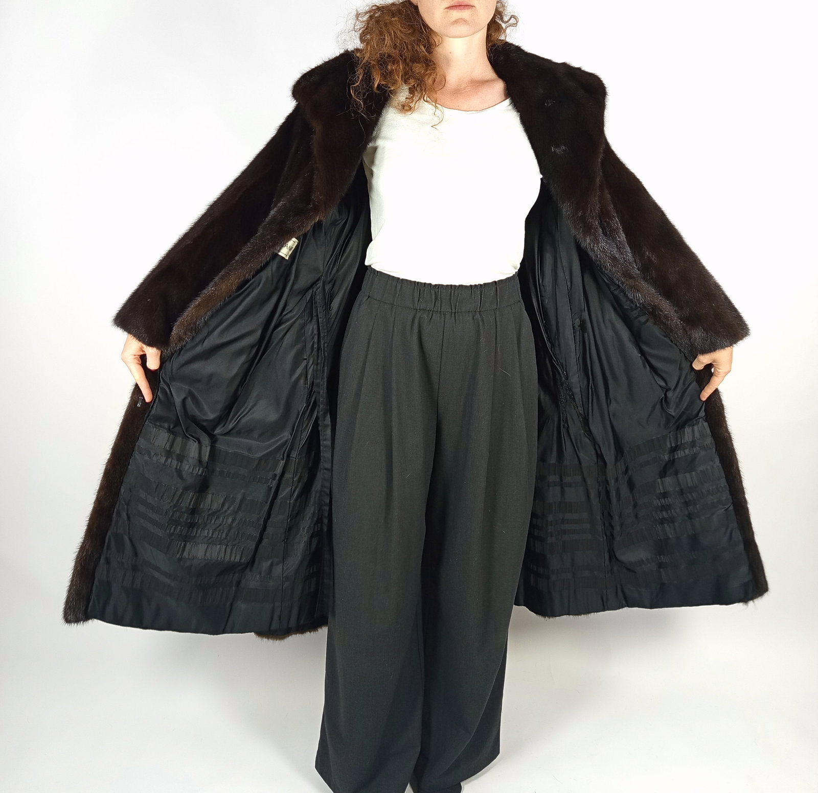 BLACKLAMA MAHOGANY MINK FUR COAT EU: XL ; US: 18 - 7