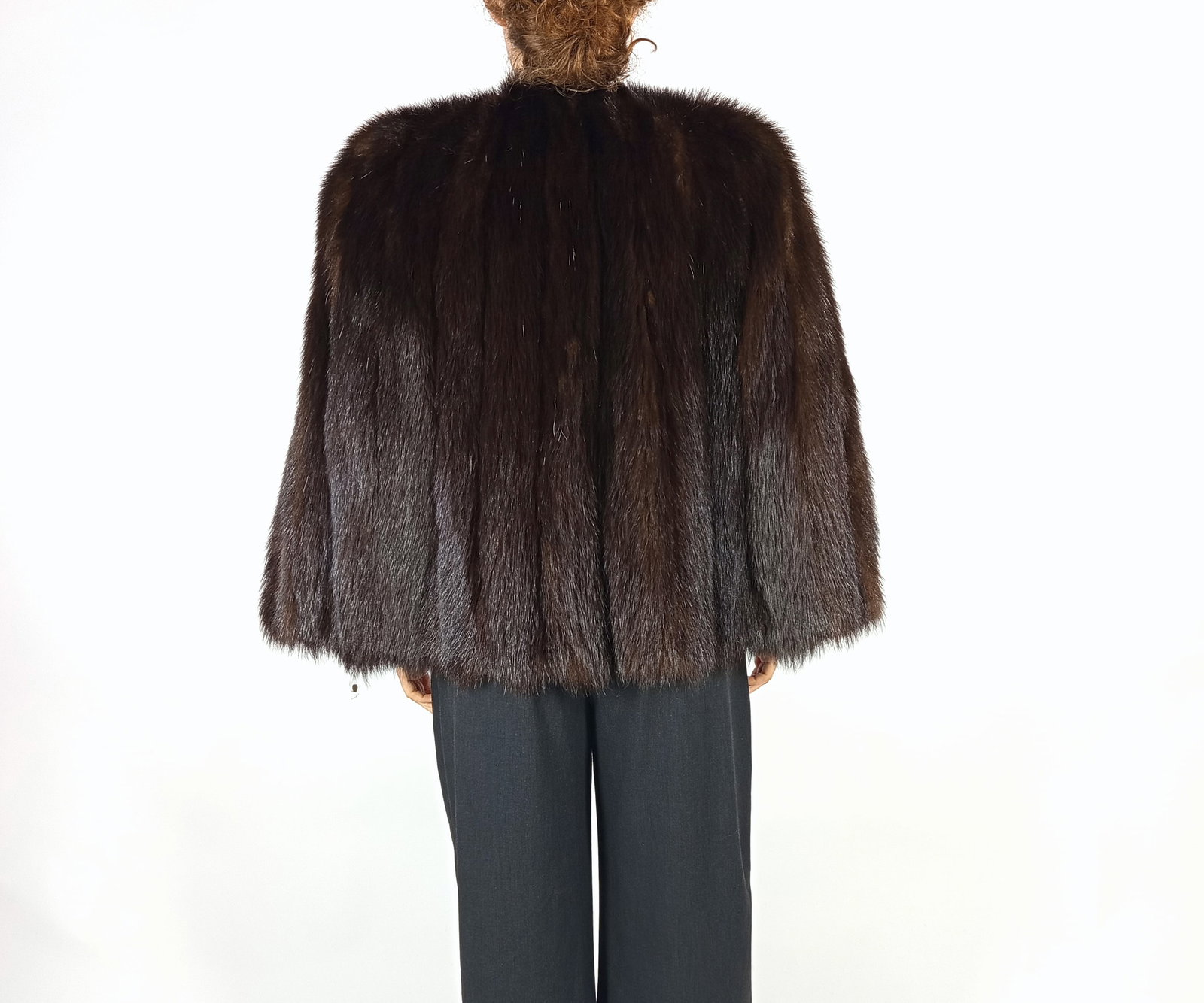 BROWN MINK FUR CAPE/STOLE EU: XS ; US: 2 - 4