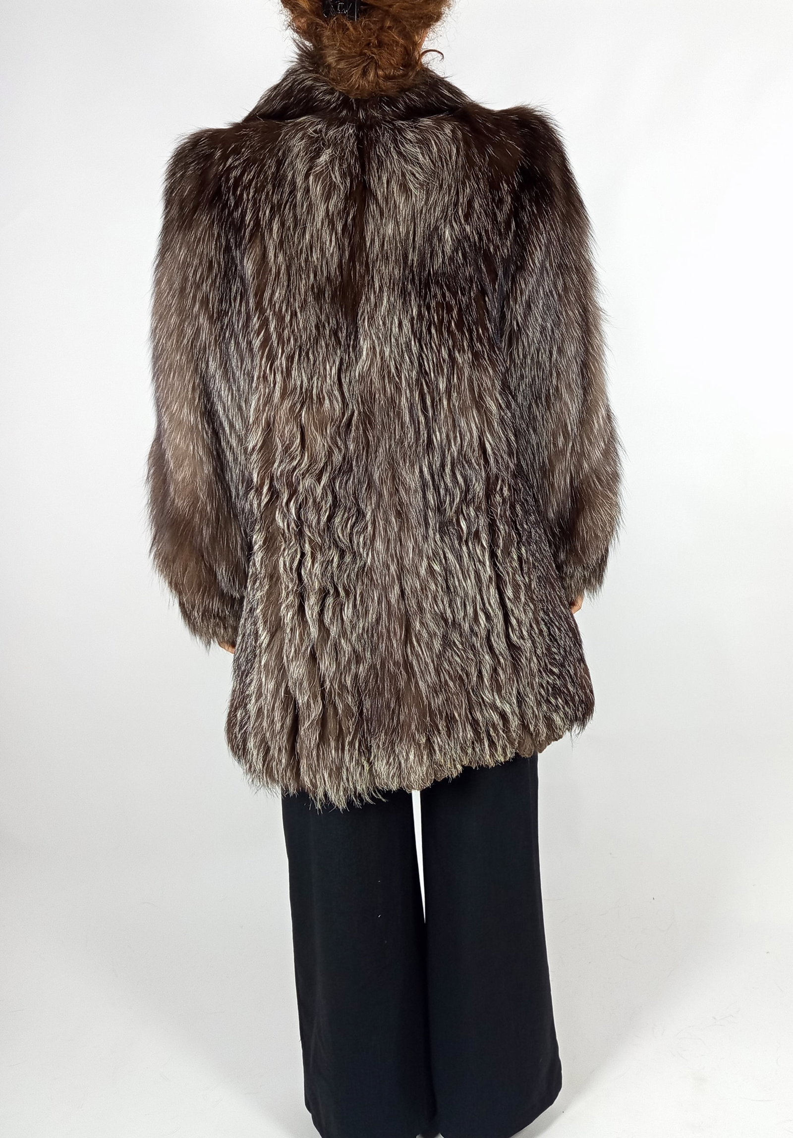 FLUFFY SILVER FOX FUR JACKET EU: L ; US: 16 - 4