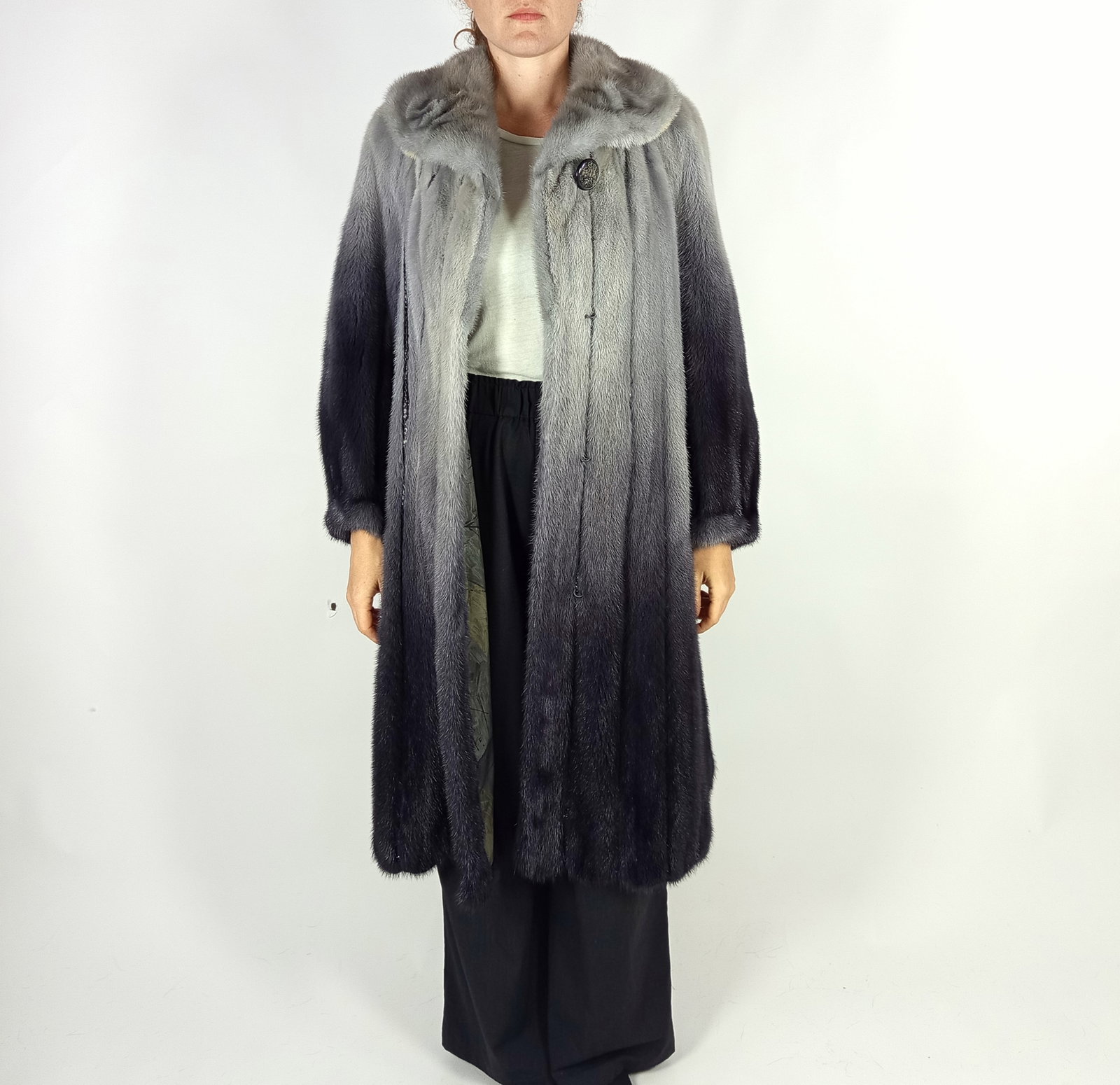 DEGRADE MINK FUR COAT SNAKE SKIN PANELS EU: L ; US: 16 - 2