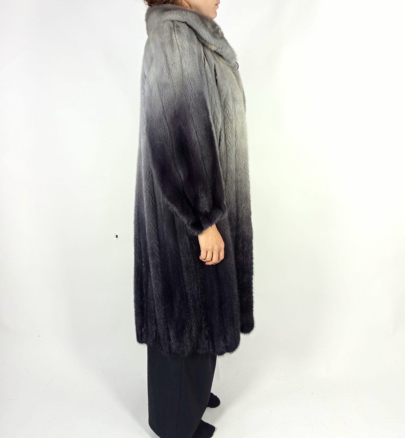 DEGRADE MINK FUR COAT SNAKE SKIN PANELS EU: L ; US: 16 - 7
