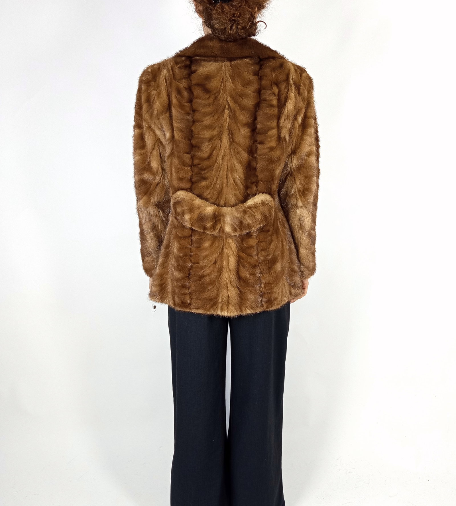 LIGHT BROWN MINK FUR JACKET EU: S ; US: 6 - 10