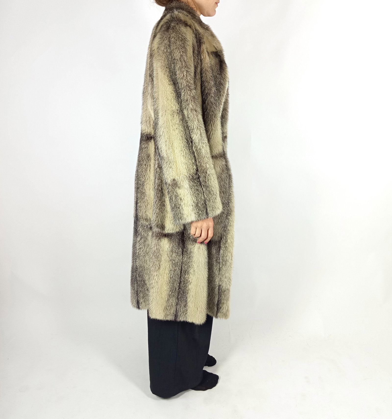 BLACK CROSS MINK COAT EU: L ; US: 16 - 6