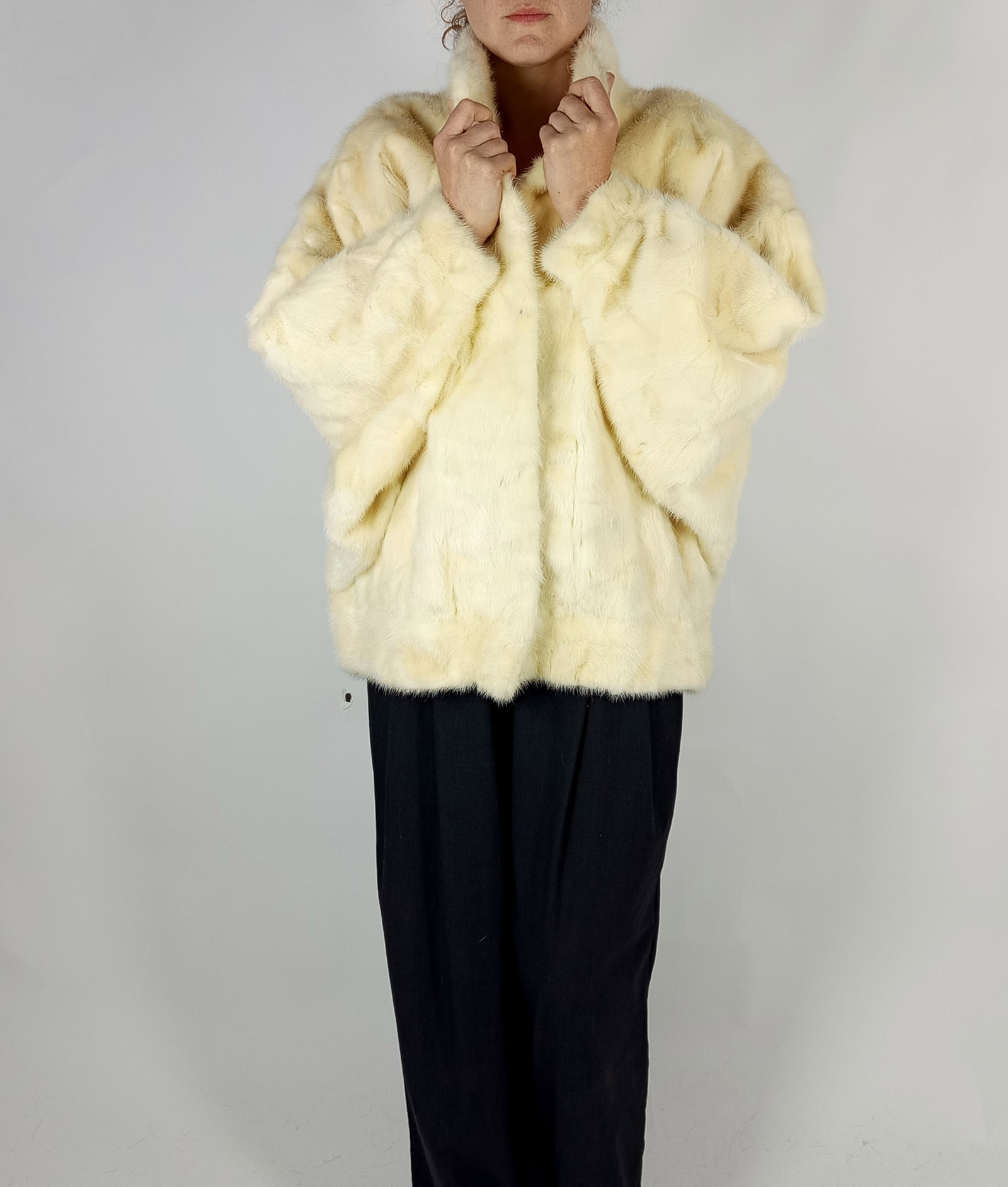 OFWHITE BOMBER MINK JACKET EU: XXL ; US: 24 - 10