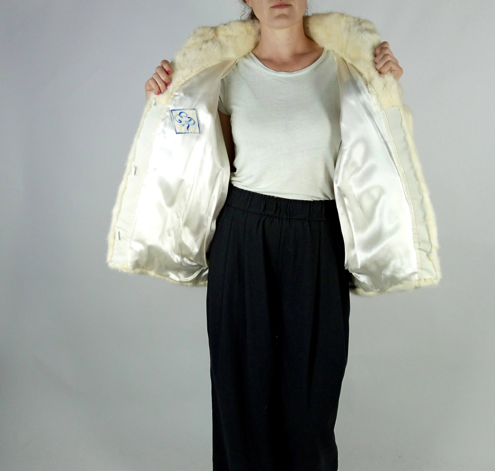 OFWHITE BOMBER MINK JACKET EU: XXL ; US: 24 - 9