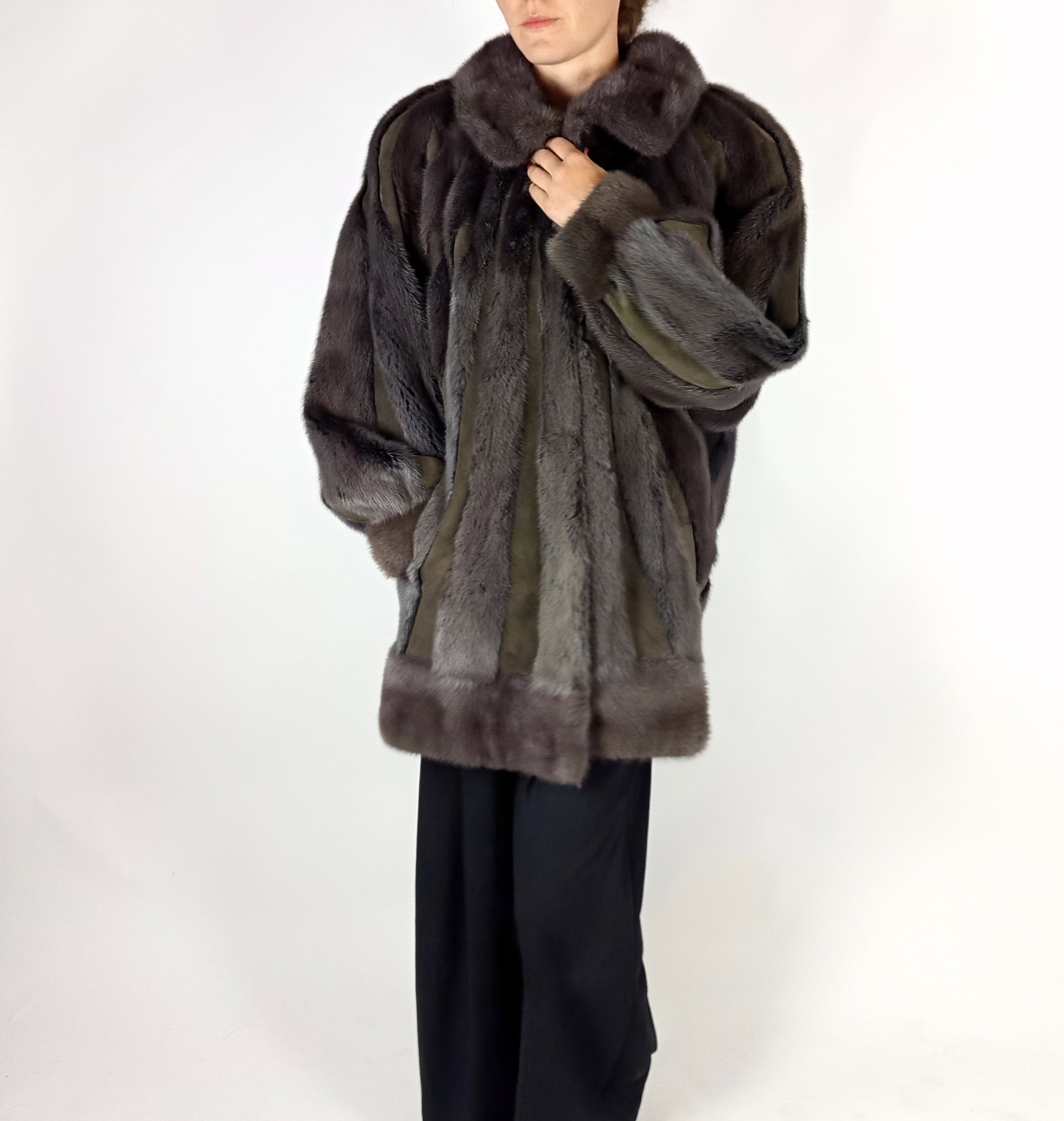 GREY MINK BOMBER JACKET EU: XXL ; US: 24 - 12