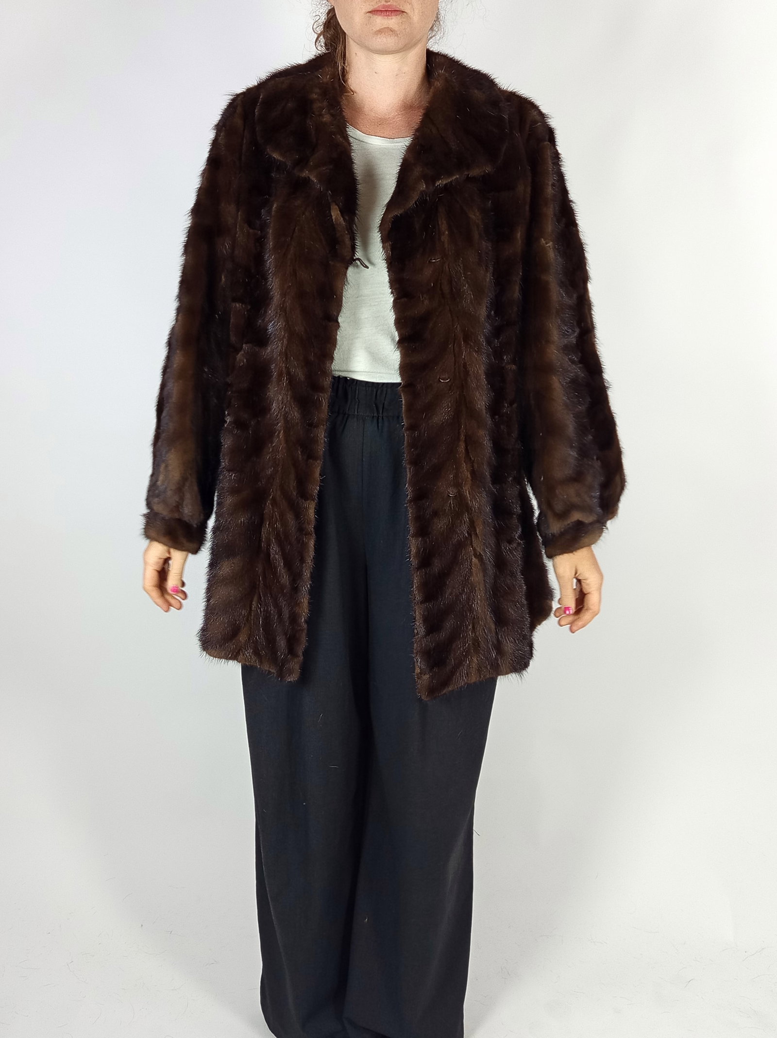 BROWN MINK FUR JACKET EU: XL ; US: 20 - 2