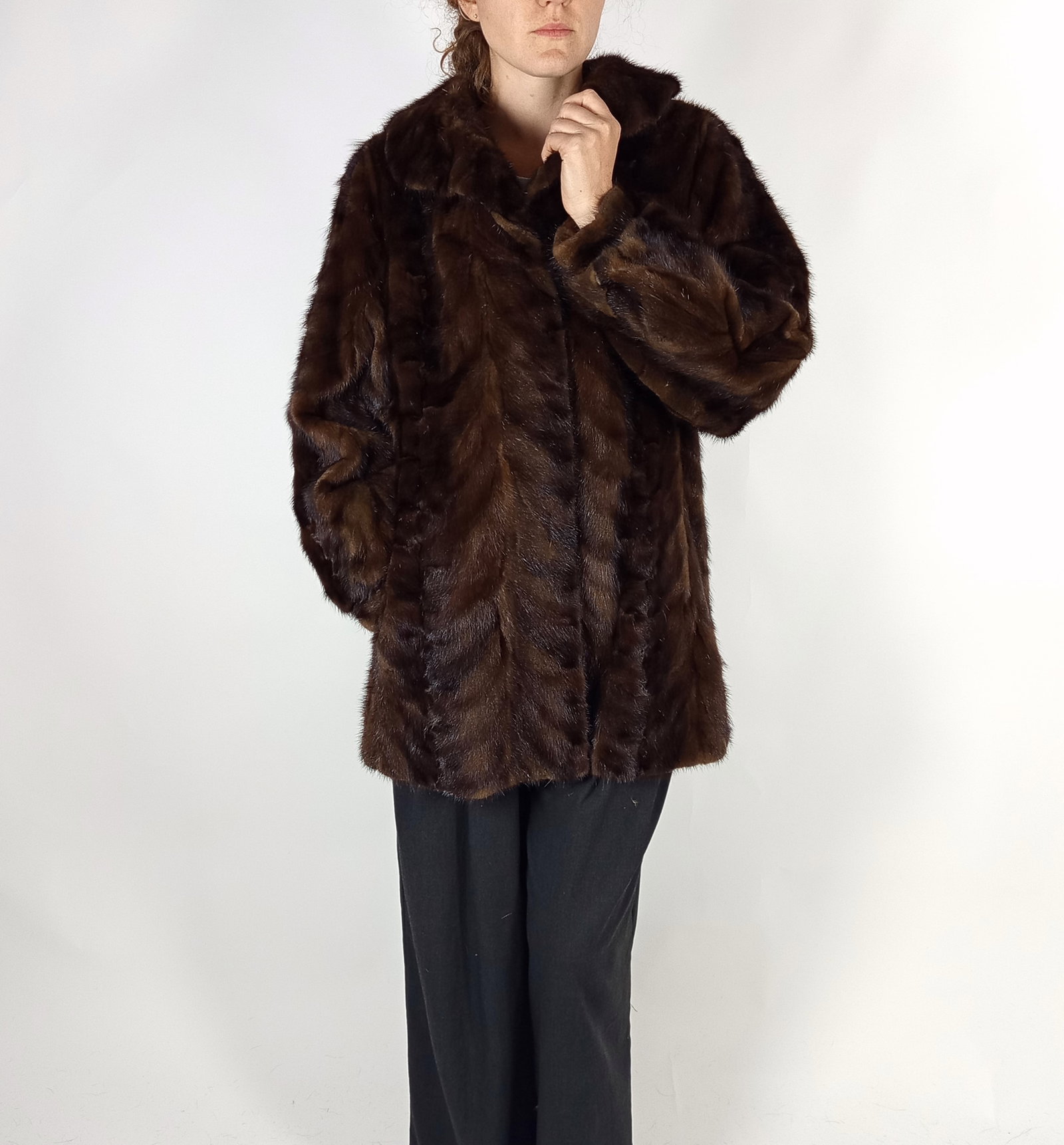 BROWN MINK FUR JACKET EU: XL ; US: 20 - 8