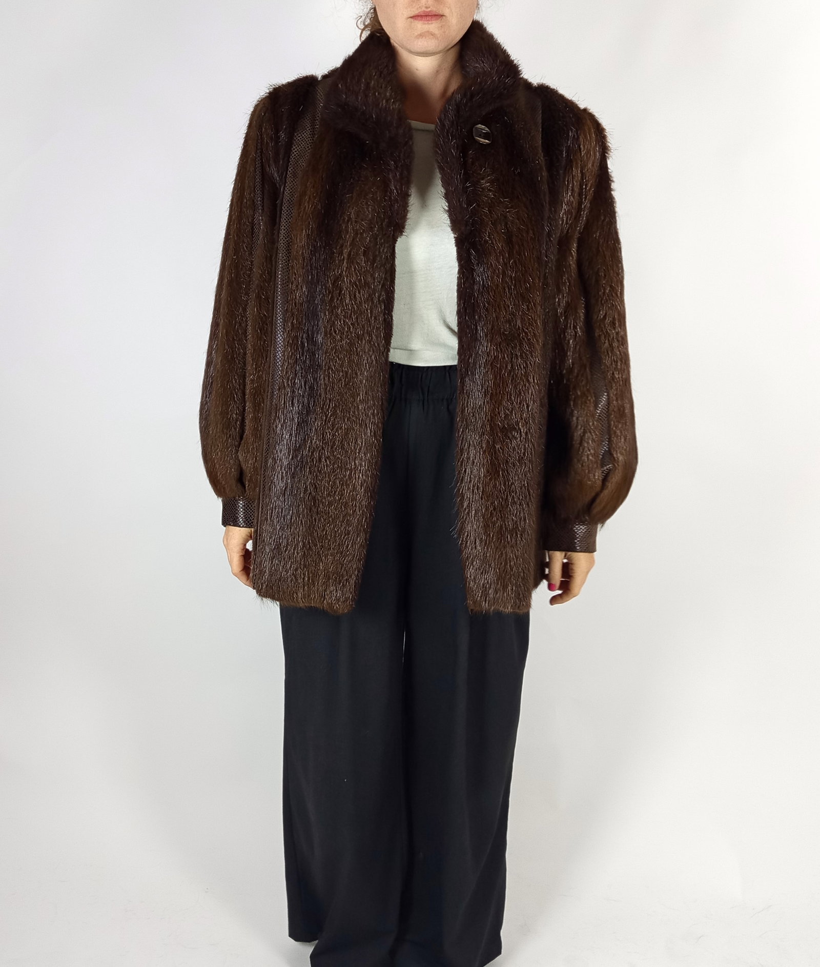 NUTRIA FUR JACKET EU: XL ; US: 20 - 2