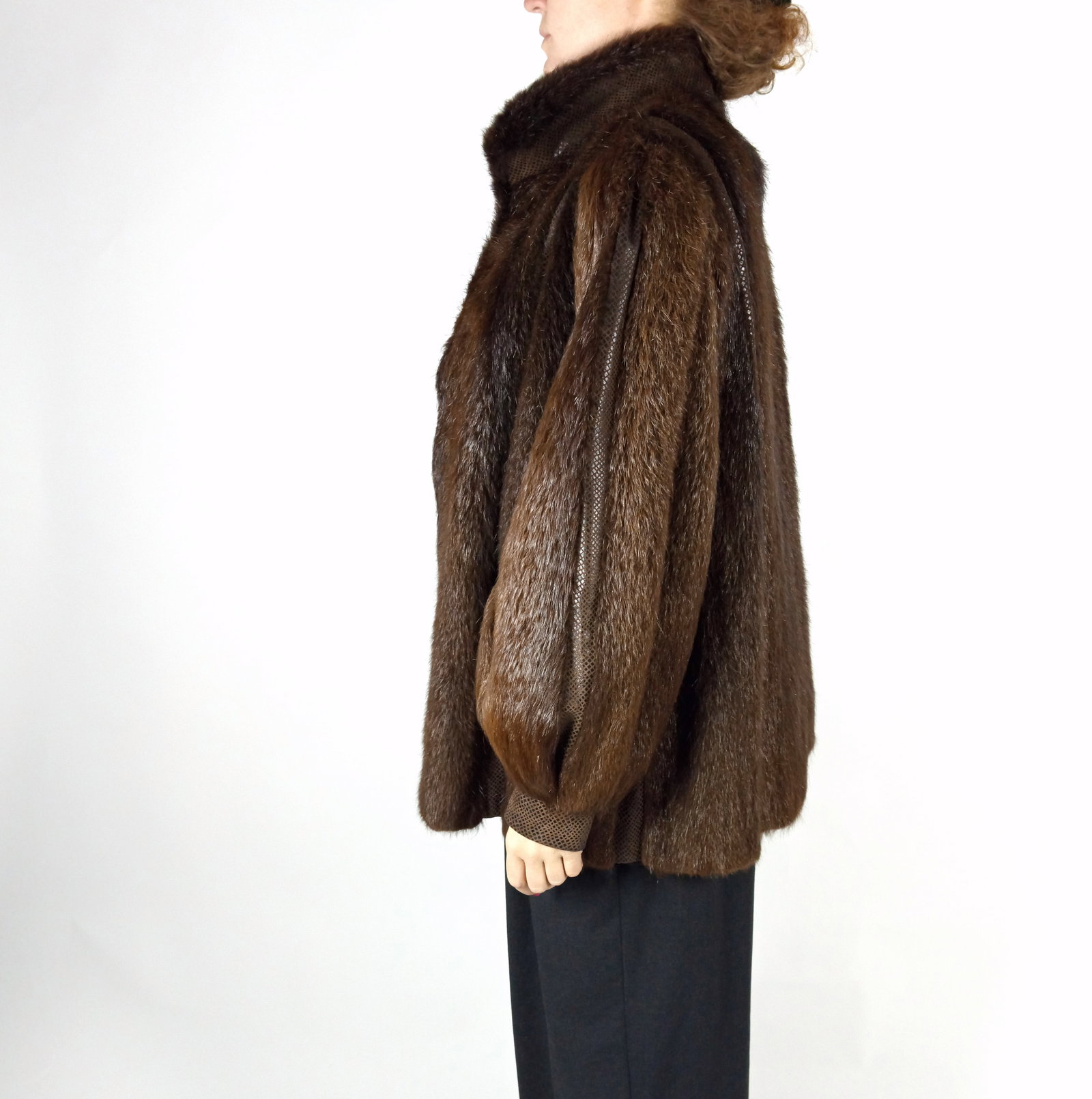 NUTRIA FUR JACKET EU: XL ; US: 20 - 3