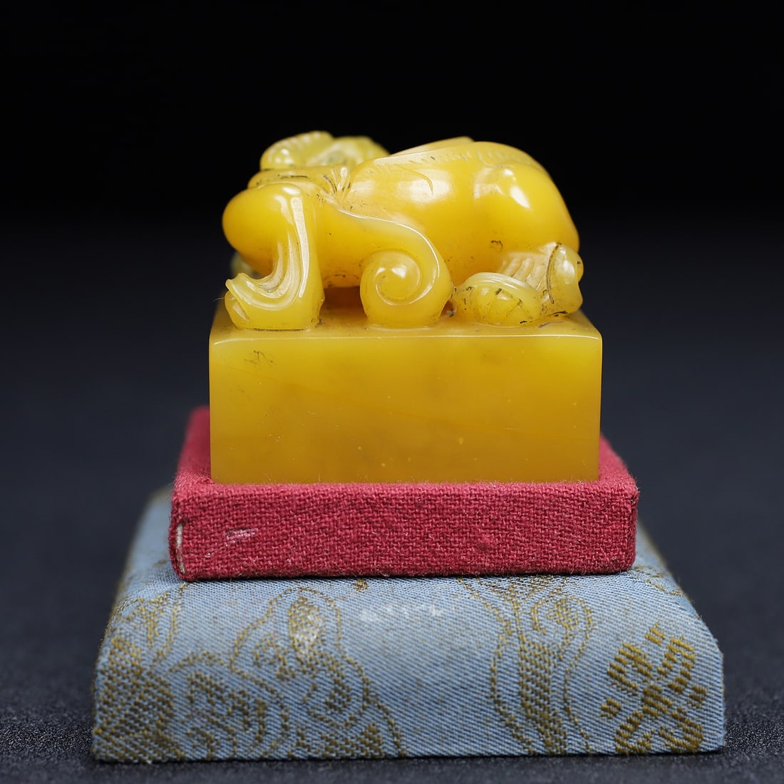 Vintage Tianhuang Shoushan Soapstone Hand-Carved Seal/Stamp Fortune Beast - 4