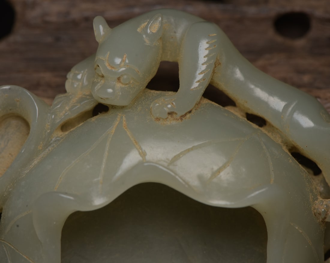 Vintage Hetian Jade Chi Dragon Lotus Leaf Brush Washer - 7