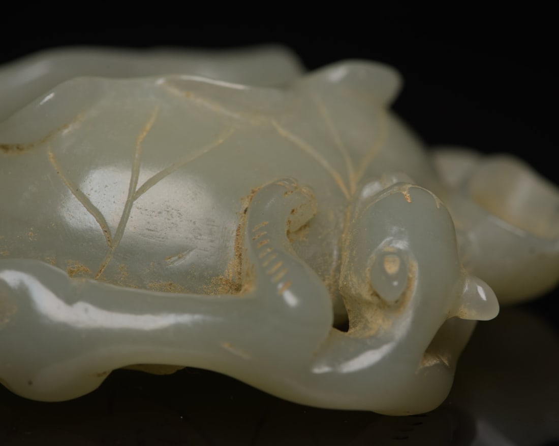 Vintage Hetian Jade Chi Dragon Lotus Leaf Brush Washer - 8