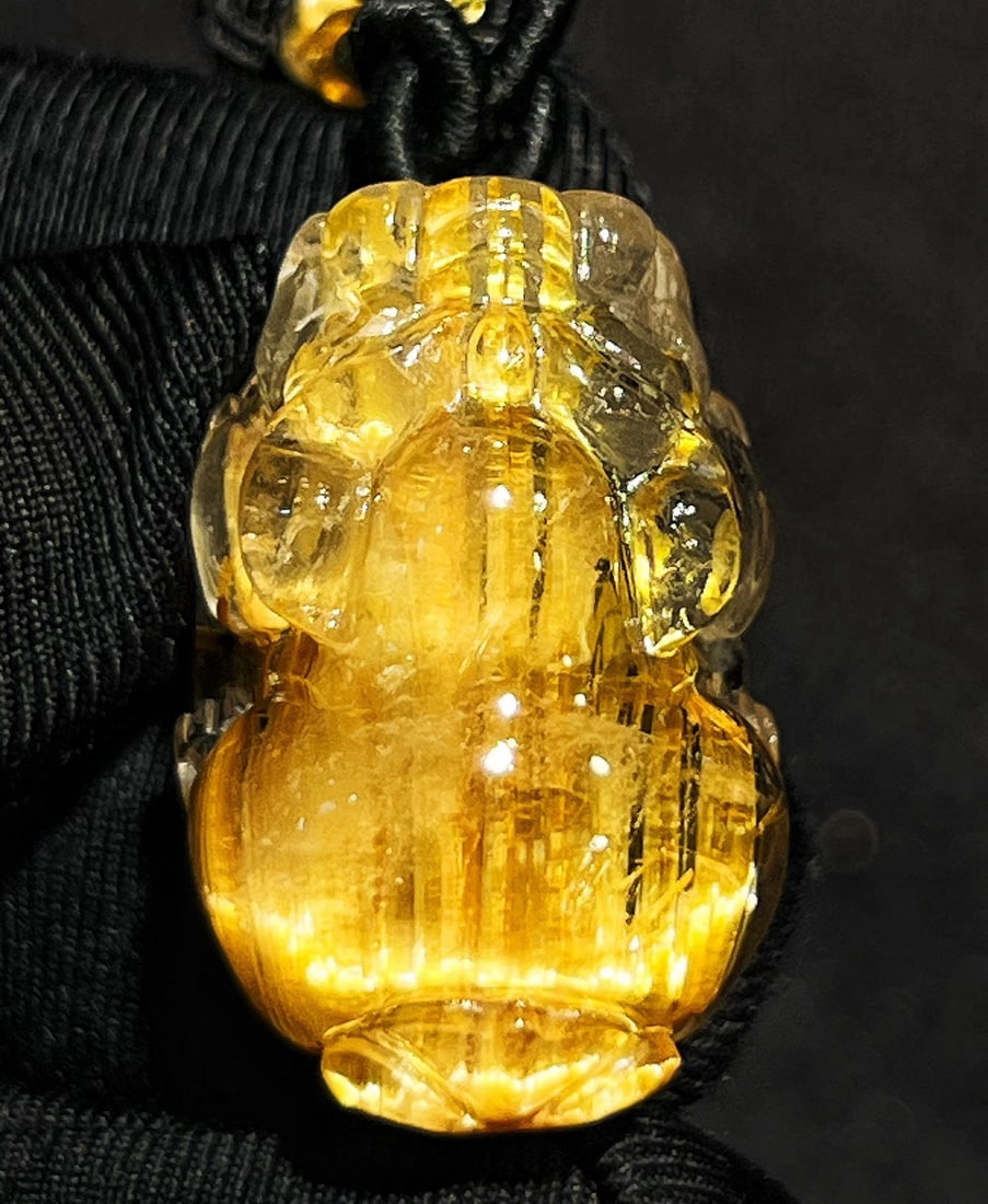Natural Rutilated Quartz Hand Carved Pixiu Pendant - 3