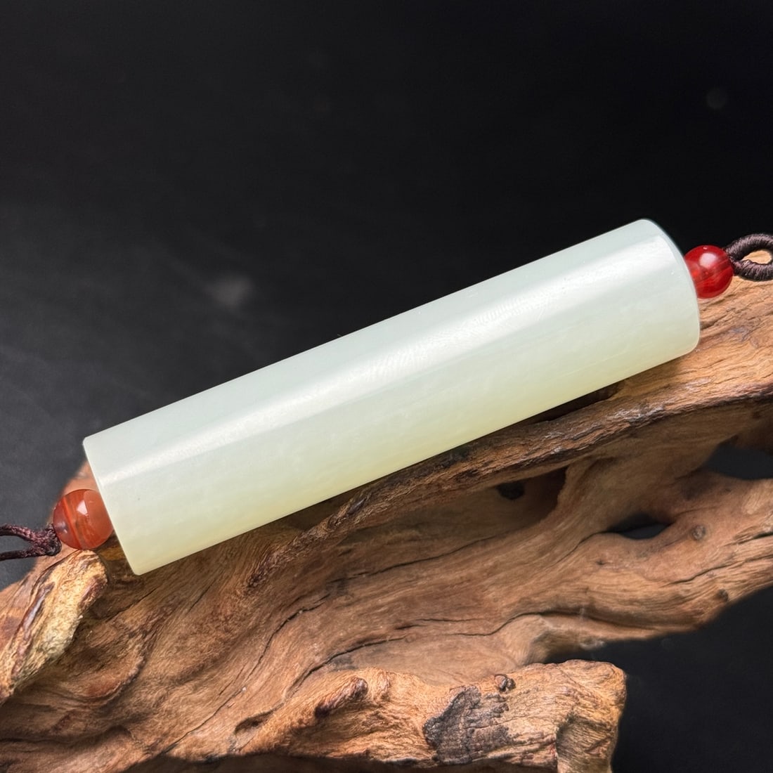 Natural Hetian Jade Pendant - Lezi - 2