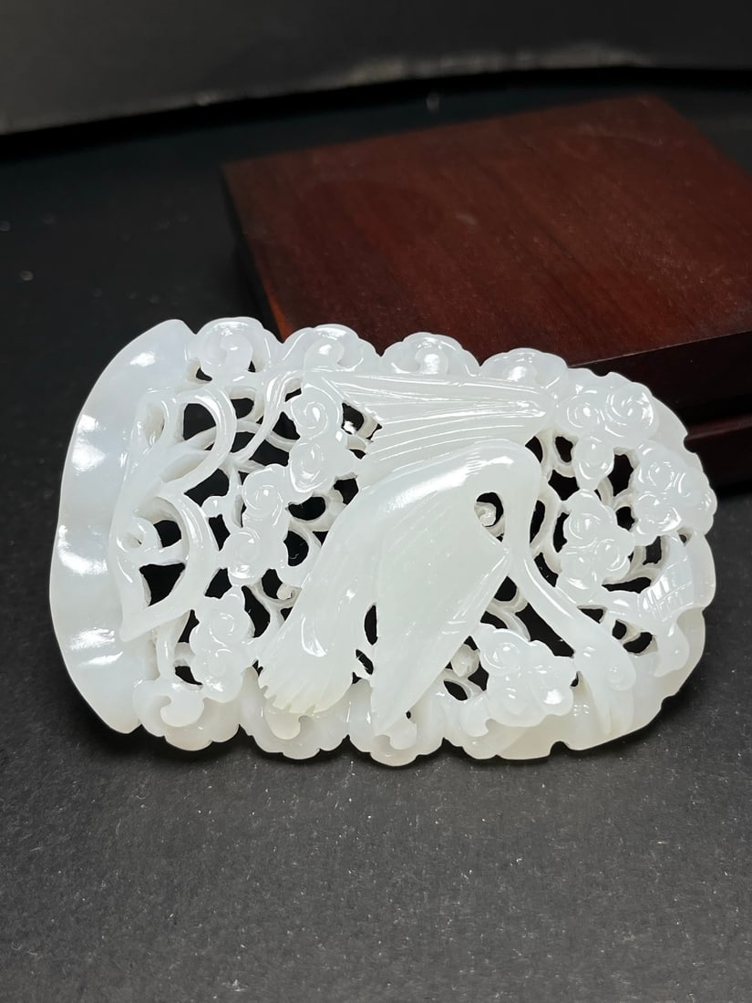 Openwork Natural White Hetian Jade Crane Pendant - 2