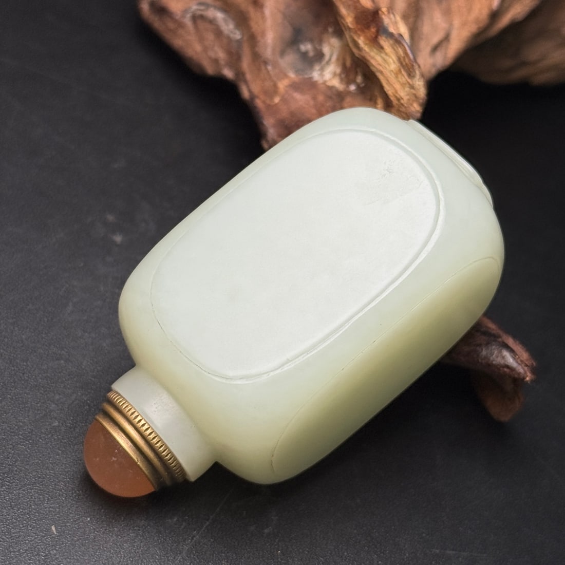 Old Natural Hetian Jade Snuff Bottle - 4