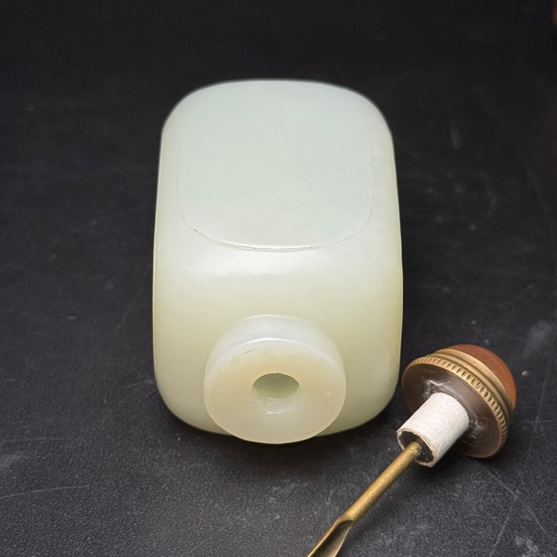 Old Natural Hetian Jade Snuff Bottle - 7
