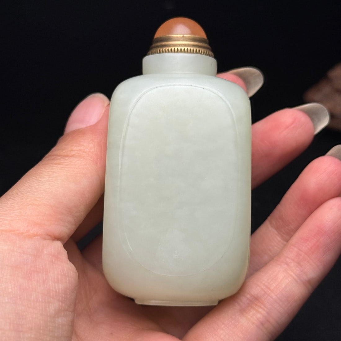 Old Natural Hetian Jade Snuff Bottle - 9