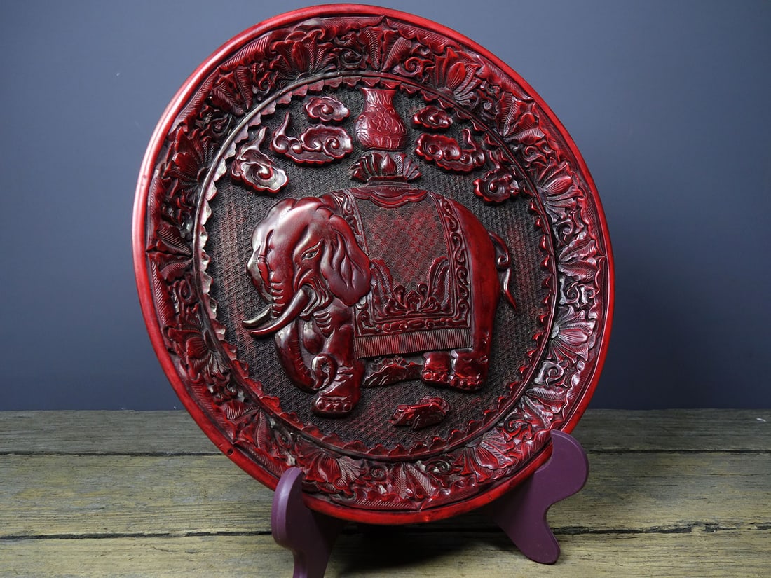 Old Red Lacquerware Carved Elephant Plate - 5