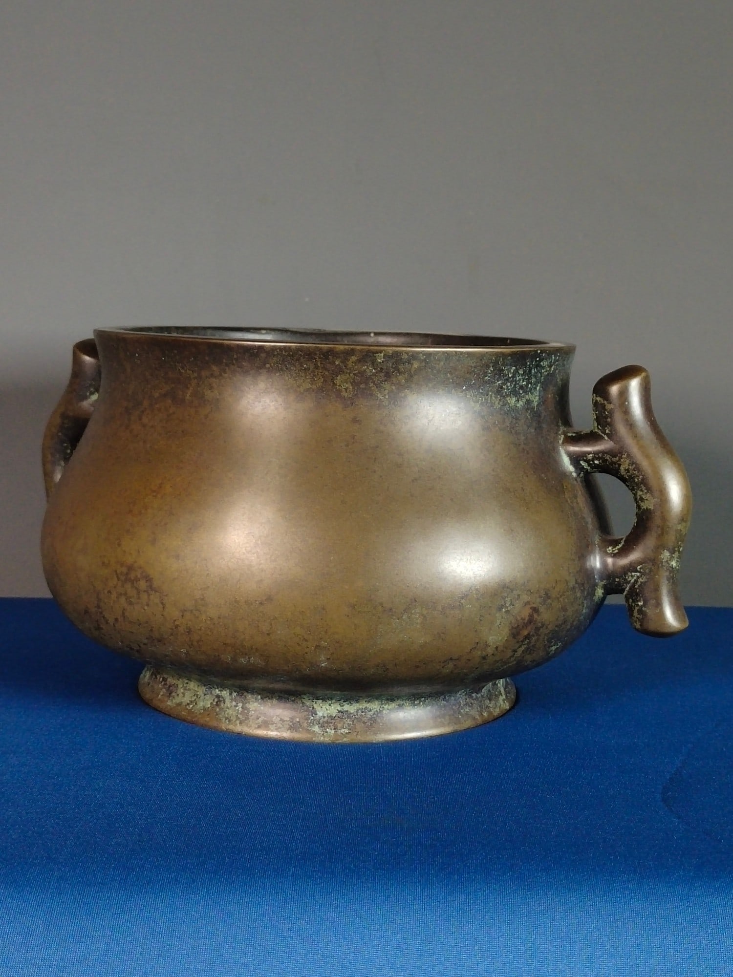 Old Bronze Double Ear Incense Burner - 3
