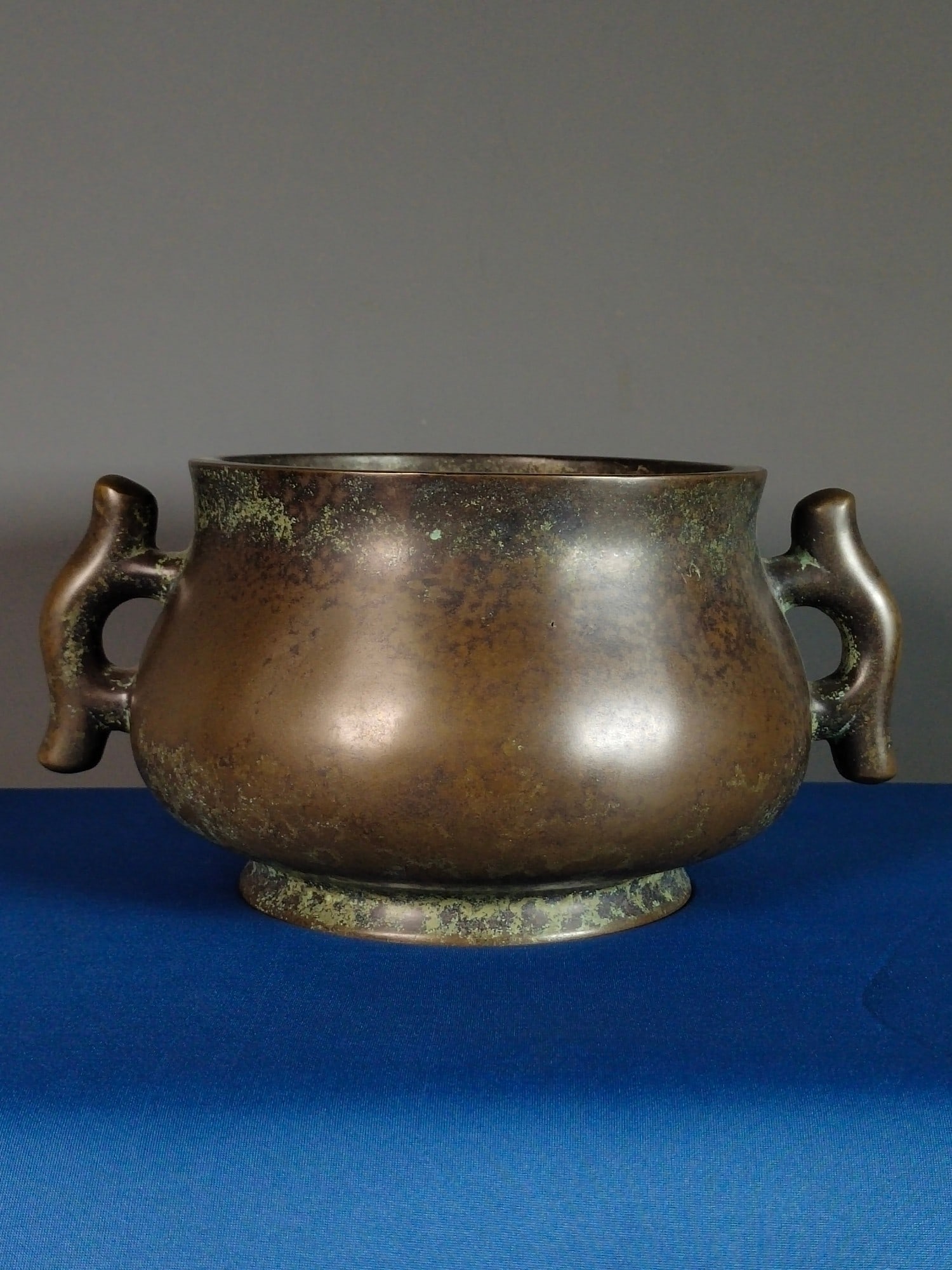 Old Bronze Double Ear Incense Burner - 5