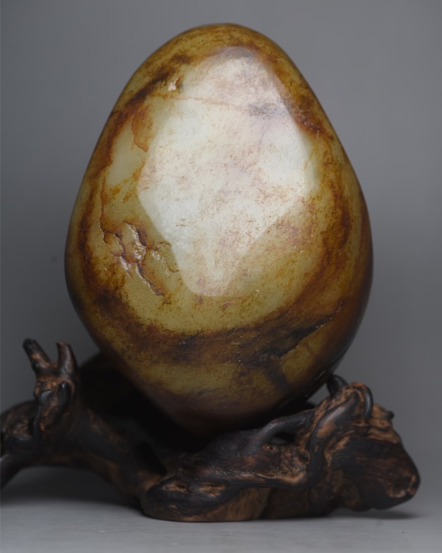 Natural Hetian Jade Hand Carved Ruyi Sheep Statue - 2