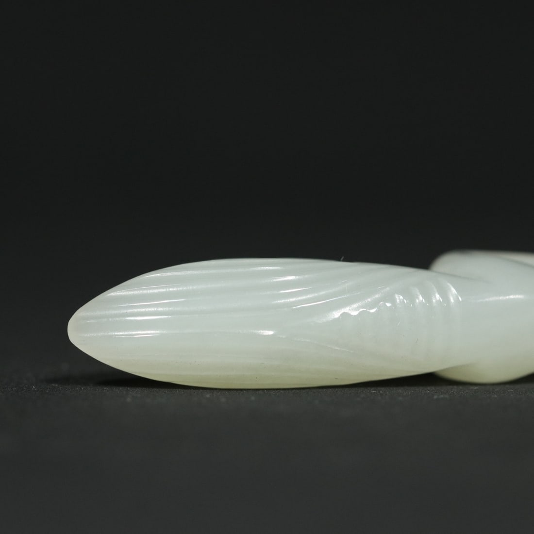 Natural Hetian Jade Mantis Pendant - 9