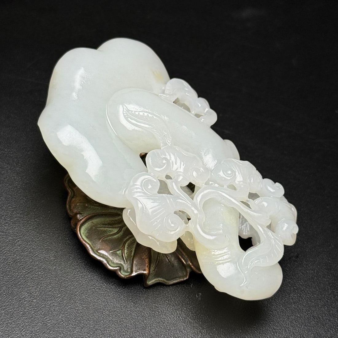Natural Hetian Jade Carved Ruyi Statue Pendant - 4