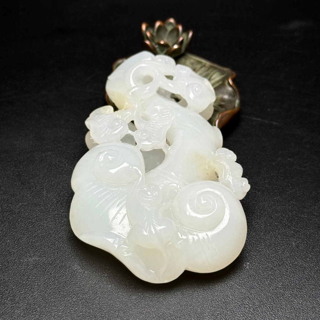 Natural Hetian Jade Carved Ruyi Statue Pendant - 5