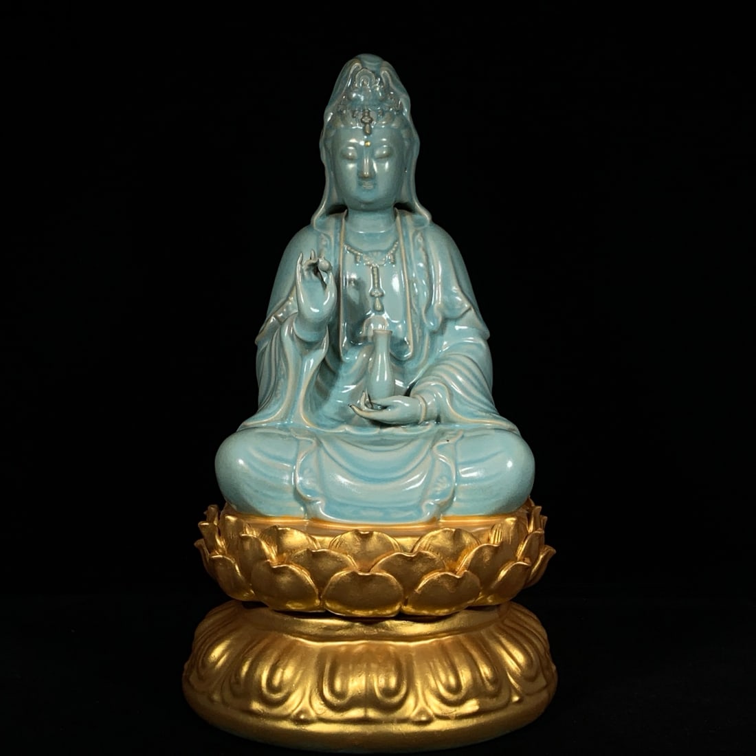 Gilt Gold Ru Kiln Porcelain Lotus Kwan-yin Statue: Title: Old Hetian Jade Dragon Pendant Date/Period: After1980 Origin: Chinese Dimension: 59x80x25(mm) 2.32x3.15x0.98(inches) Weight 0.35 lbs/157g Materials: Hetian Jade Reserve: $1,499.00 Shipping: Dom