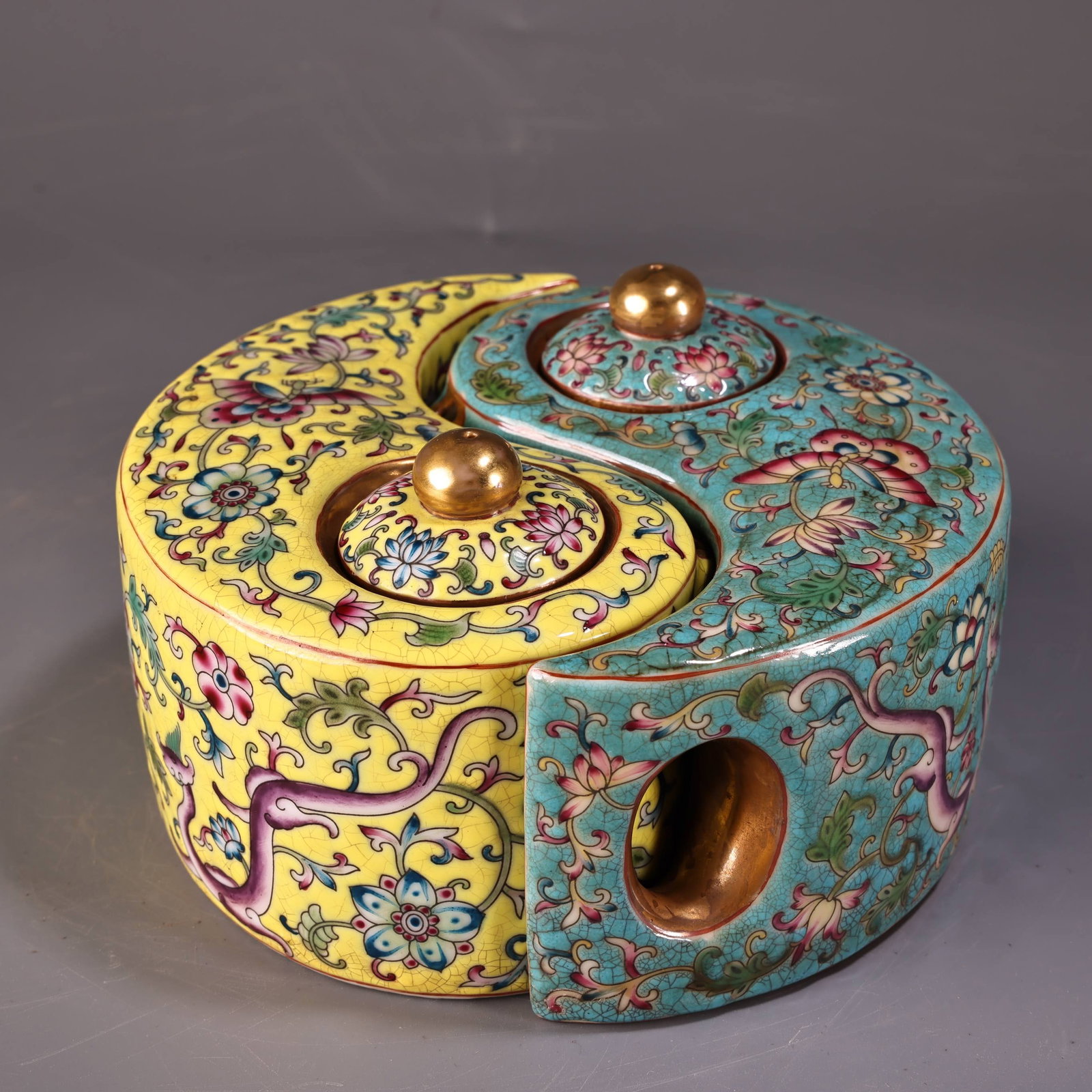 Old Gilt Gold Famille Rose Bagua Porcelain Pot - 10