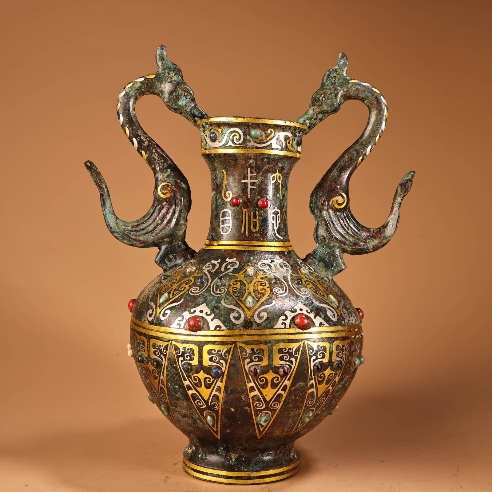 Old Gilt Gold Bronze Double Ear Vase: Title: Old Hetian Jade Dragon Pendant Date/Period: After1984 Origin: Chinese Dimension: 59x80x25(mm) 2.32x3.15x0.98(inches) Weight 0.35 lbs/157g Materials: Hetian Jade Reserve: $499.00 Shipping: Domes
