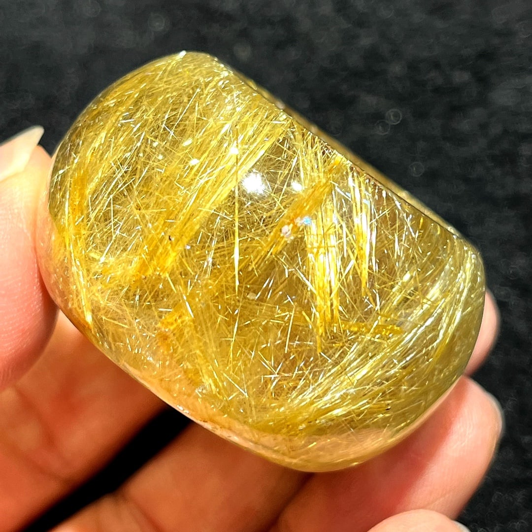 Beautiful Yellow Crystal Thumb Ring 22.7mm I.D.: Title: Old Hetian Jade Dragon Pendant Date/Period: After1989 Origin: Chinese Dimension: 59x80x25(mm) 2.32x3.15x0.98(inches) Weight 0.35 lbs/157g Materials: Hetian Jade Reserve: $1,999.00 Shipping: