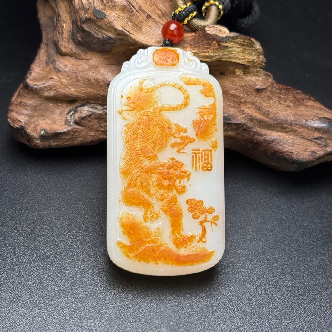 Natural Hetian Jade Hand Carved Tiger Pendant: Title: Old Hetian Jade Dragon Pendant Date/Period: After1996 Origin: Chinese Dimension: 59x80x25(mm) 2.32x3.15x0.98(inches) Weight 0.35 lbs/157g Materials: Hetian Jade Reserve: $699.00 Shipping: