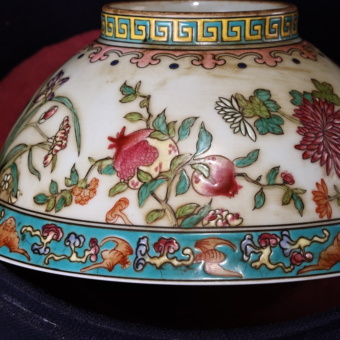 Chinese Famille Rose Porcelain Bowl w Box - 6