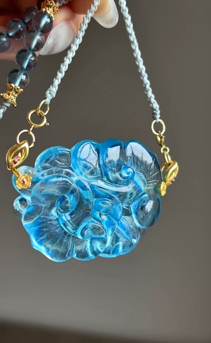 Beautiful Natural Aquamarine Ruyi Pendant - 5