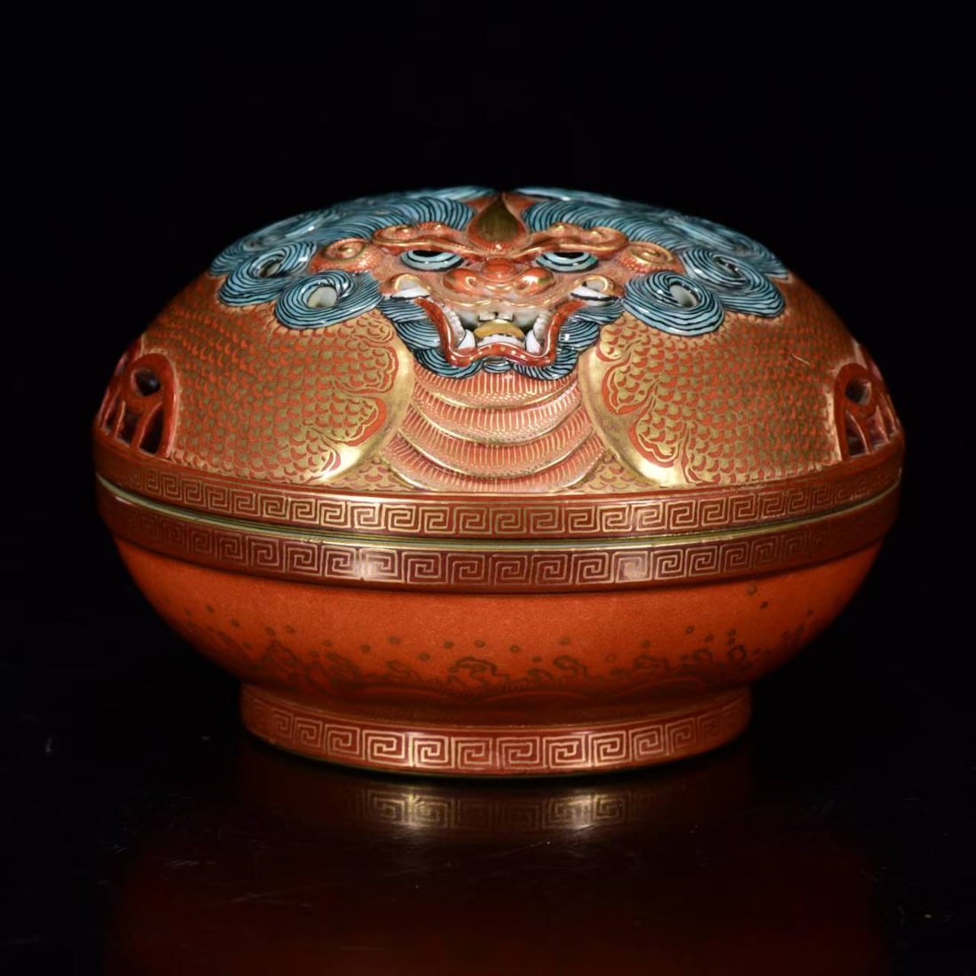 Gilt Gold Iron Red Glaze Lion Porcelain Incense Burner: Title: Old Hetian Jade Dragon Pendant Date/Period: After2009 Origin: Chinese Dimension: 59x80x25(mm) 2.32x3.15x0.98(inches) Weight 0.35 lbs/157g Materials: Hetian Jade Reserve: $1,188.00 Shipping: