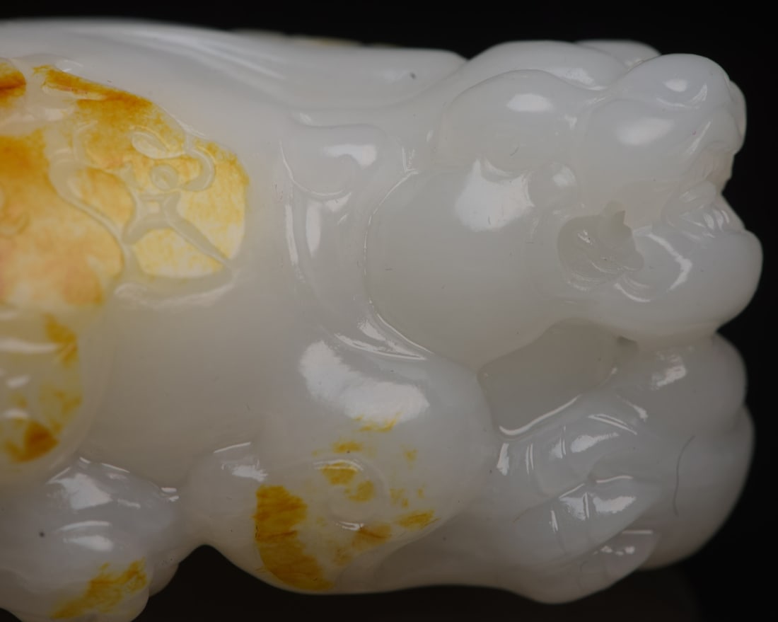 Old Natural Hetian Jade Hand Carved Pixiu Statue - 7