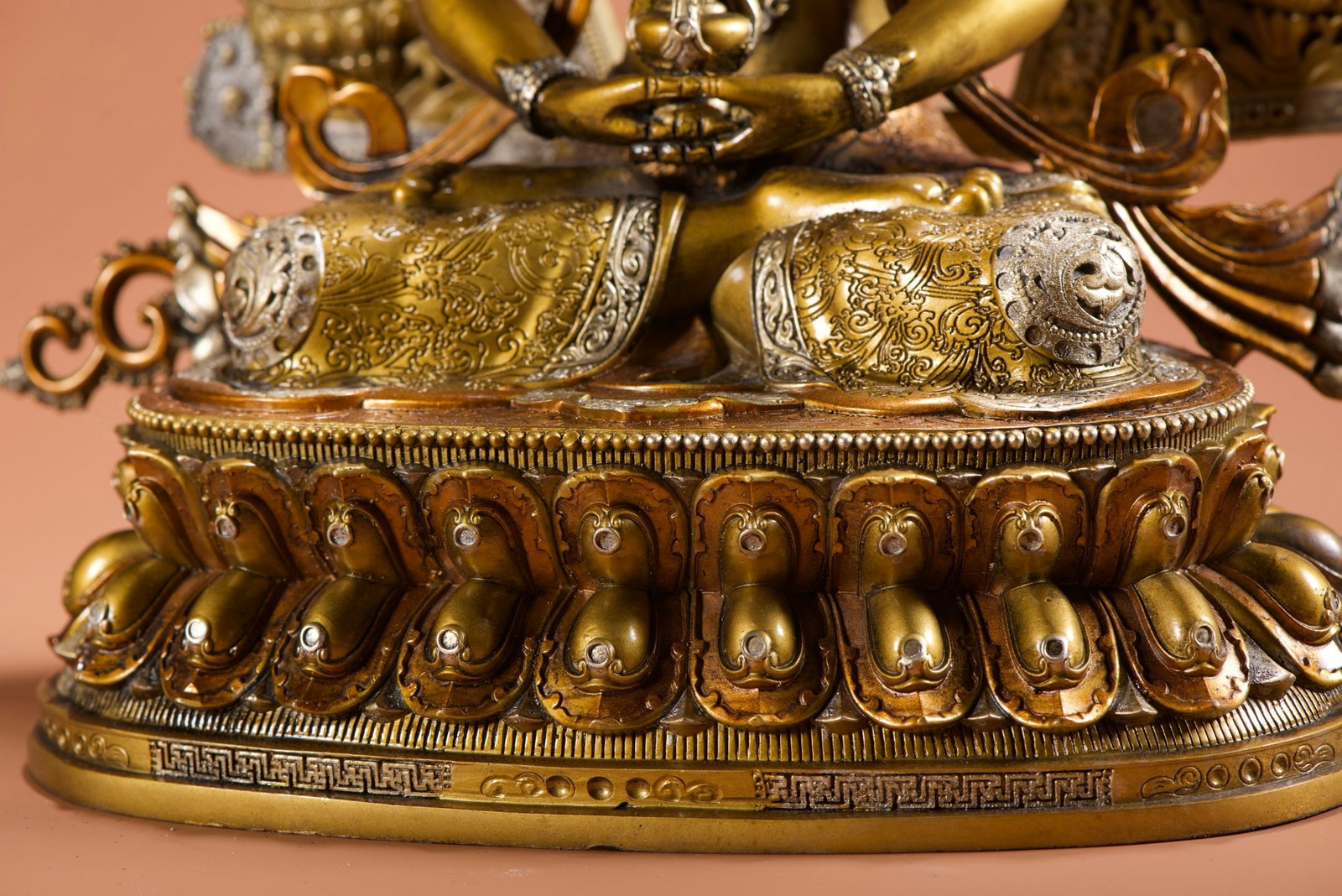 Vintage Gilt Gold Bronze Buddha Statue - 5