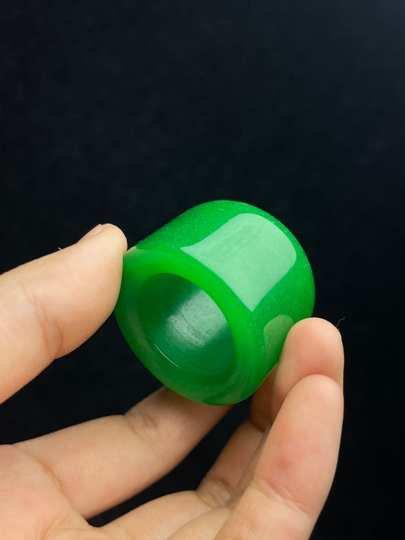 Three Green Jade Thumb Ring w Wood Inlay Shell Thumb Ring Box - 9