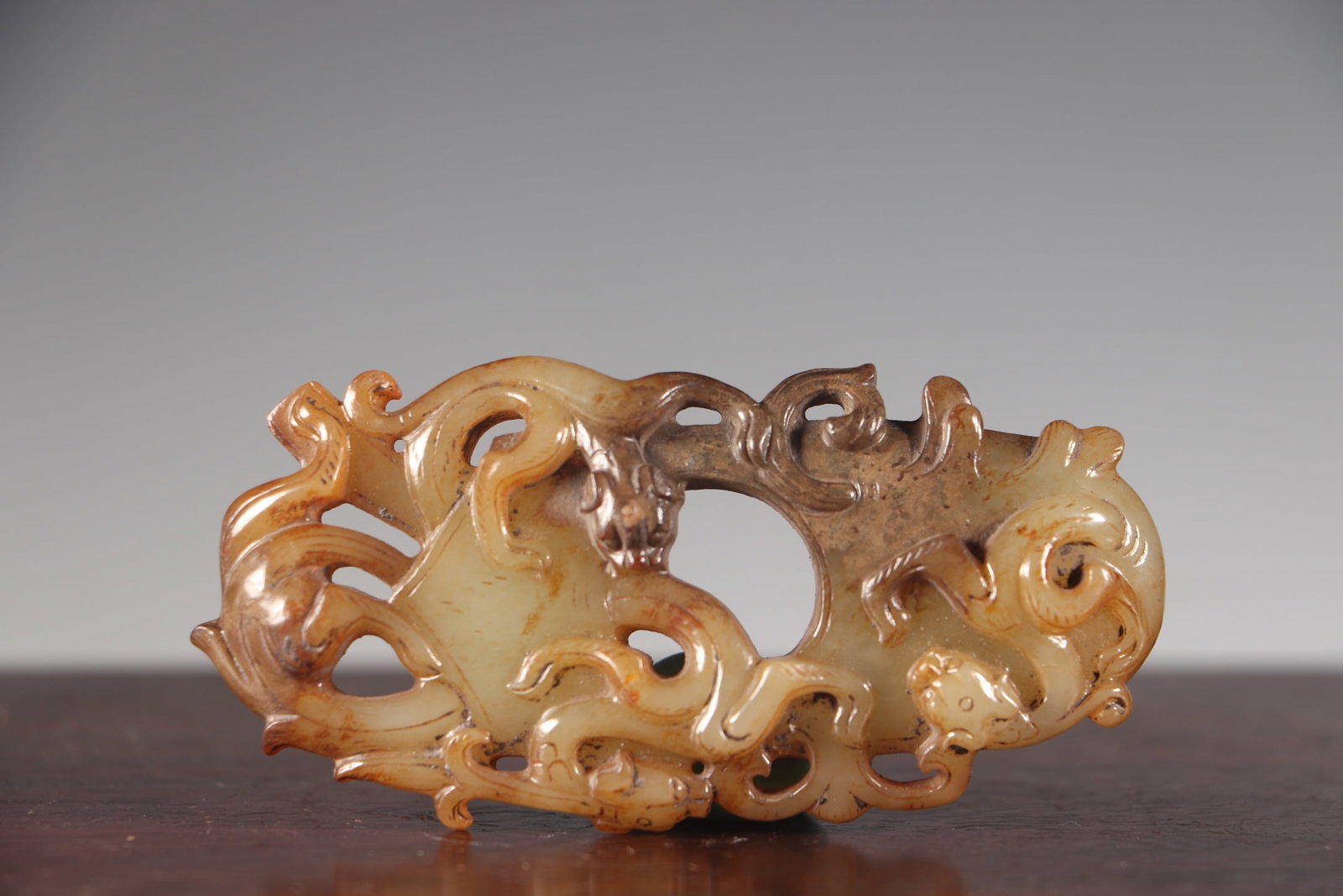 Vintage Hetian Jade Hand Carved Chi Dragon Pendant - 3
