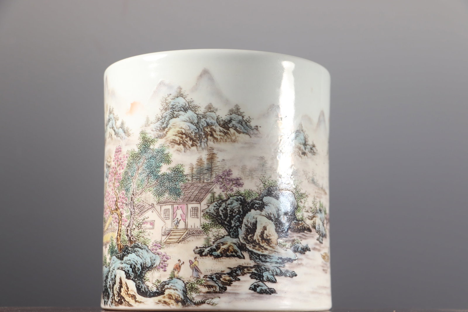 Chinese Famille Rose Mountain River Scene Design Porcelain Brush Pot - 2