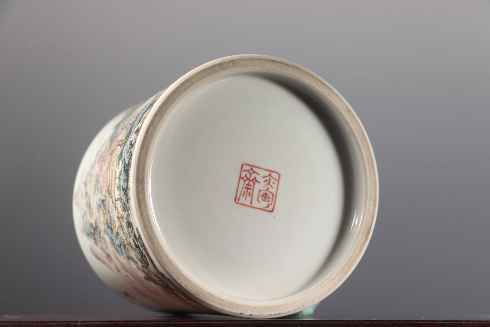 Chinese Famille Rose Mountain River Scene Design Porcelain Brush Pot - 8