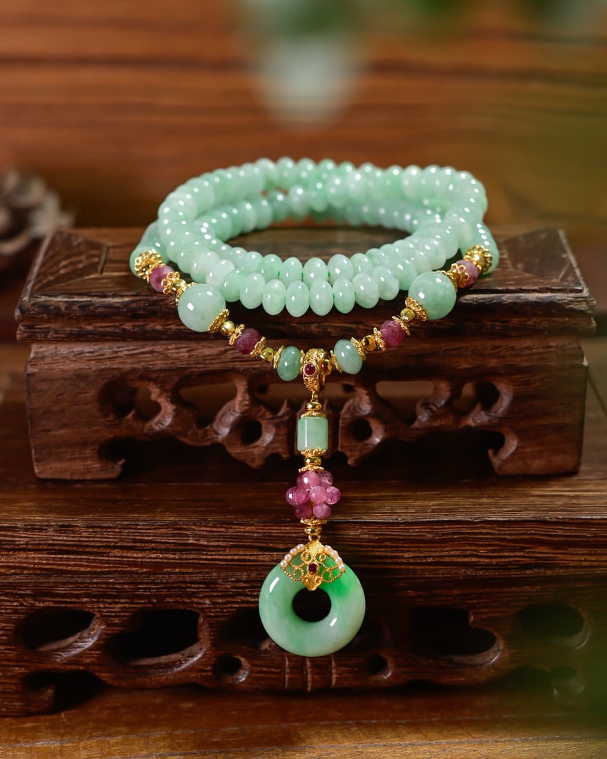 Natural Green Jadeite Necklace with Certificate - 4